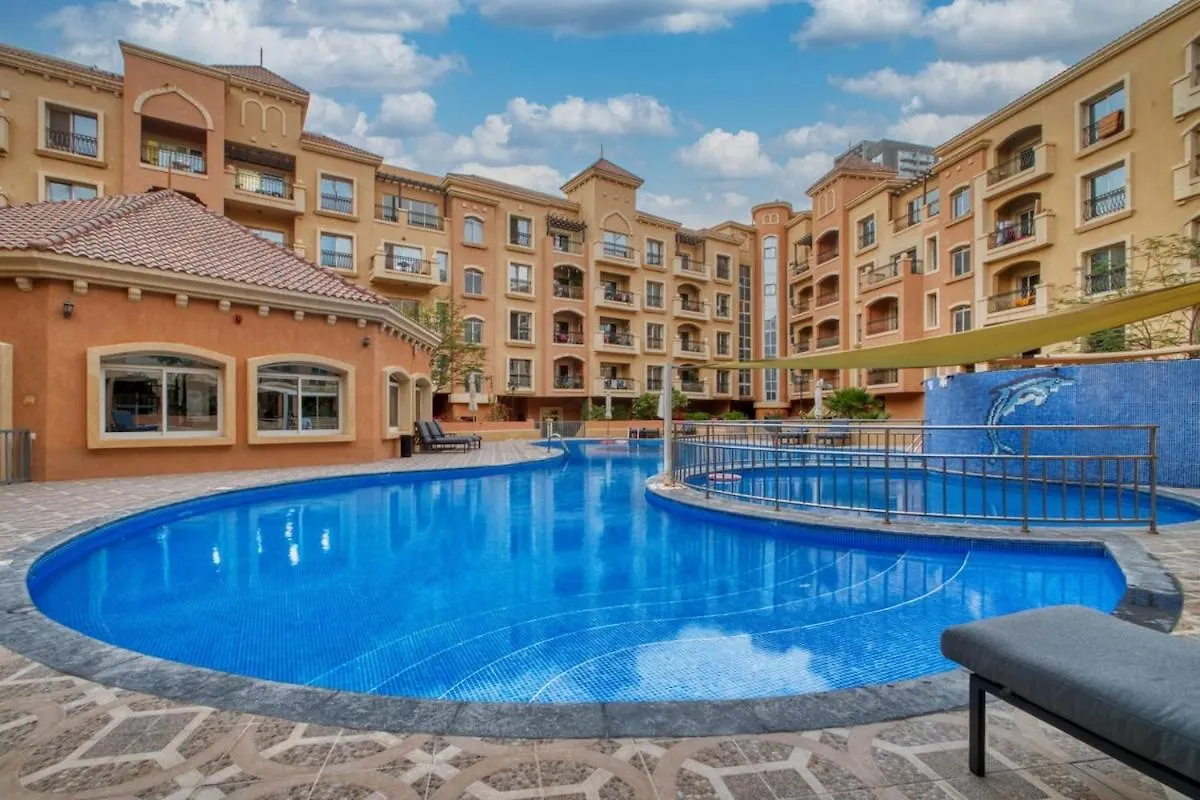 Spacious 1-Br Opposite Mall With Huge Pool & Gym Dubai 0*,  United Arab Emirates
